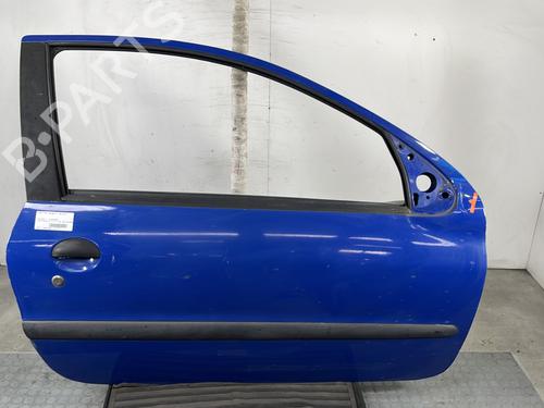 Used Right front door PEUGEOT 206 Hatchback (2A/C) 1.4 i (75 hp) 28301586