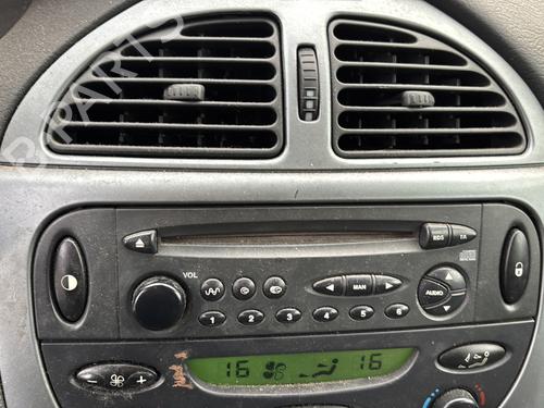 Right taillight CITROËN C5 I (DC_) 2.0 16V (DCRFNC, DCRFNF) | BP32113247C35  - Image 12