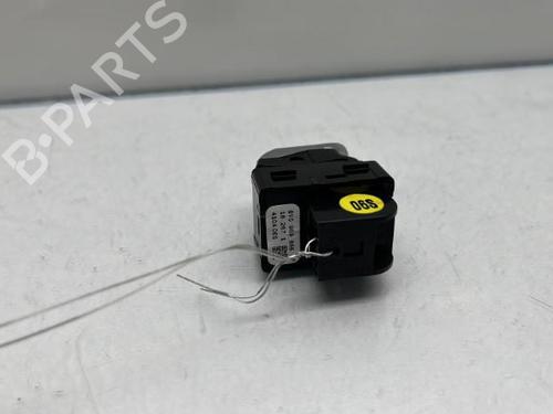 Used Left rear window switch Left rear window switch AUDI A3 Sportback (8VA, 8VF) 1.6 TDI (110 hp) 25261803 25261803
