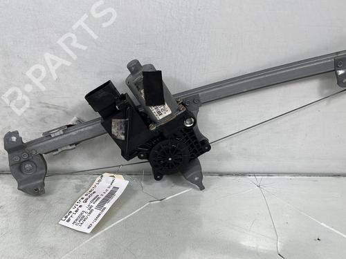 Used Rear left window mechanism Rear left window mechanism MERCEDES-BENZ C-CLASS (W202) C 220 CDI (202.133) (125 hp) 33831181 33831181
