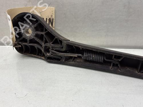 Bagrudeviskerarm Bagrudeviskerarm RENAULT MODUS / GRAND MODUS (F/JP0_) 1.6 (JP03, JP0B, JP0U, JP0Y, JP1G) (112 hp) 33858571 33858571