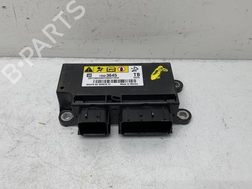 Used ECU airbags ECU airbags OPEL INSIGNIA A Sports Tourer (G09) 2.0 CDTI (35) (160 hp) 19957480 19957480