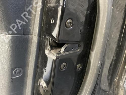 Right front door KIA SPORTAGE II (JE_, KM_) 2.0 CRDi | BP27599141C3 