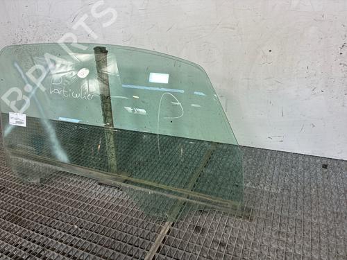 Used Front right door window Front right door window PEUGEOT 1007 (KM_) 1.4 (75 hp) 34637337 34637337