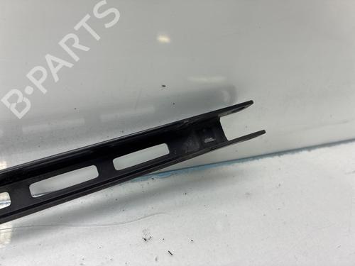 Used Front windshield wiper arm Front windshield wiper arm 37525372 37525372