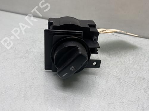 Used Headlight switch Headlight switch MERCEDES-BENZ A-CLASS (W169) A 170 (169.032, 169.332) (116 hp) 30338123 30338123
