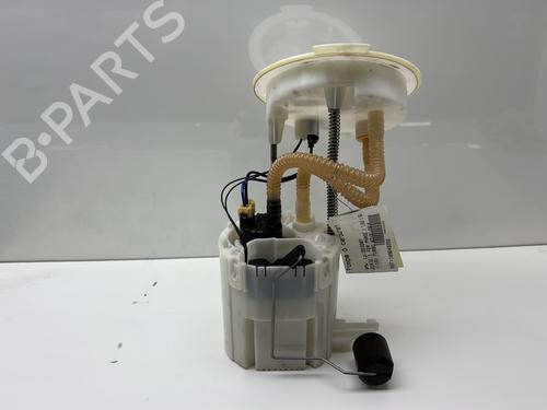 Used Fuel pump BMW 1 (F20) 116 d (116 hp) 28569125