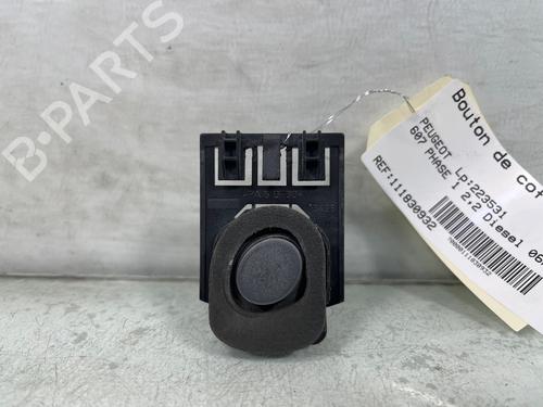 Used Switch Switch PEUGEOT 607 (9D, 9U) 2.2 HDi (133 hp) 35896182 35896182