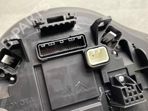Instrument cluster PEUGEOT 108 1.0 VTi 72 | BP19971627C47 