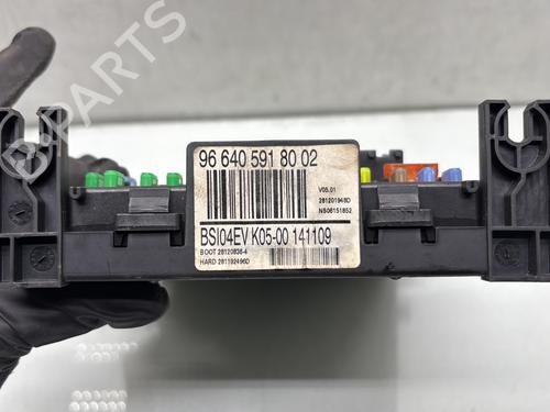 Fuse box CITROËN C4 I (LC_) 1.6 HDi | BP28519645E1 