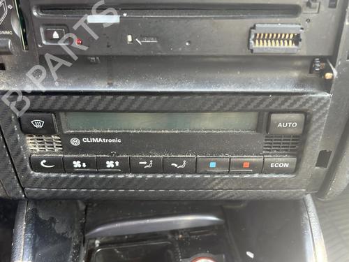 Front right lock VW GOLF IV (1J1) 1.9 TDI | BP19994590C97 