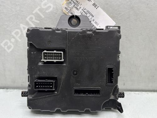 Used Fuse box RENAULT KANGOO / GRAND KANGOO II (KW0/1_) 1.5 dCi 90 (KW05, KW08, KW0G, KW11) (90 hp) 29711593