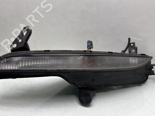 Clignotant avant droit RENAULT MEGANE IV Hatchback (B9A/M/N_) 1.2 TCe 130 (B9MR) (130 hp) 32118563