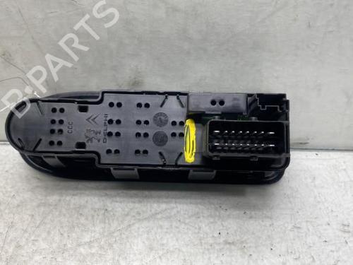 Used Left front window switch Left front window switch CITROËN C3 I (FC_, FN_) [2002-2013] 19953323 19953323
