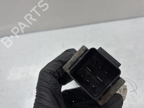 Electronic module RENAULT MASTER III Van (FV) 2.3 dCi 100 FWD (FV0A, FV0B, FV0G, FV0K, FV0H) | BP33484513M83 - Image 2