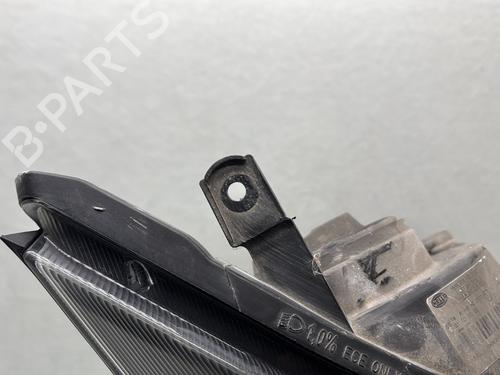 Right headlight VW CRAFTER 30-50 Van (2E_) 2.0 TDI | BP28100327C29 - Image 2