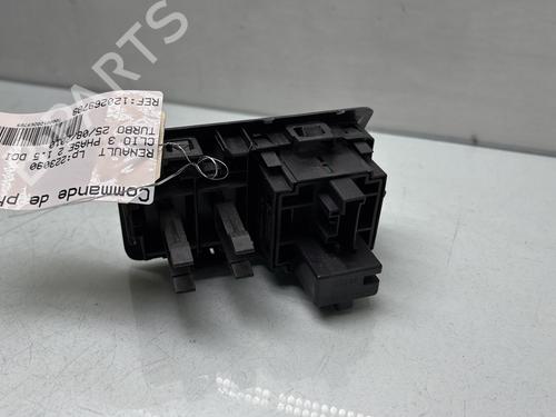 Used Headlight switch Headlight switch RENAULT CLIO III (BR0/1, CR0/1) [2005-2014] 32297223 32297223
