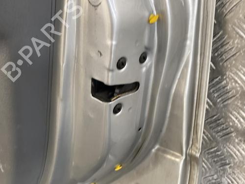 Right front door KIA CARENS II MPV (FJ) 2.0 CRDi | BP20025190C3 