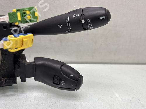 Used Steering column stalk Steering column stalk PEUGEOT 307 Break (3E) 1.6 HDi 110 (109 hp) 33484602 33484602