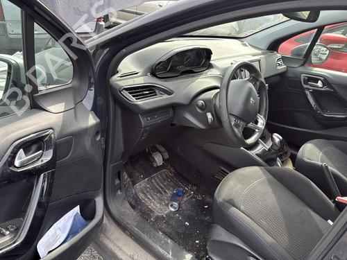 Wheel arch PEUGEOT 208 I (CA_, CC_) 1.2 VTI 82 | BP32386487C56