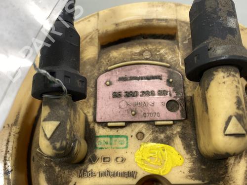 Used Fuel pump Fuel pump 19995126 19995126