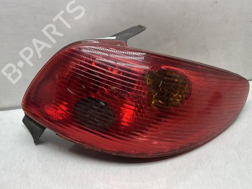 Used Right taillight PEUGEOT 206 Hatchback (2A/C) 1.4 i (75 hp) 32062672