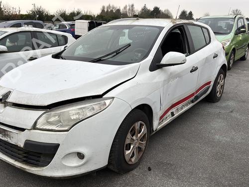 Electronic module RENAULT MEGANE III Hatchback (BZ0/1_, B3_) 1.5 dCi (BZ0C) | BP26527831M83  - Image 23