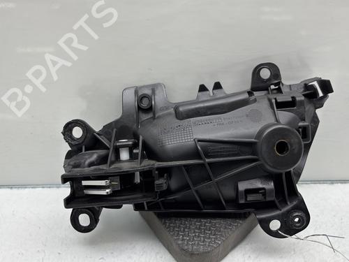 Used Rear right interior door handle Rear right interior door handle BMW 1 (F20) 116 d (116 hp) 28569086 28569086