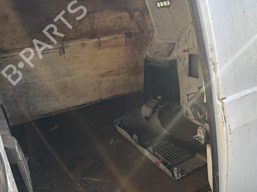 Left mirror PEUGEOT PARTNER Box Body/MPV 1.6 HDi | BP31351670C26 