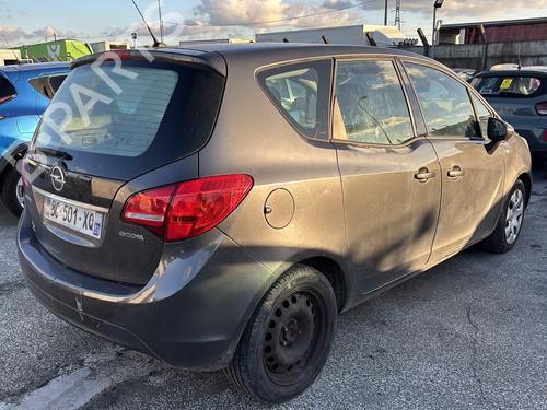 Left taillight OPEL MERIVA B MPV (S10) 1.3 CDTI (75) | BP27361373C34 