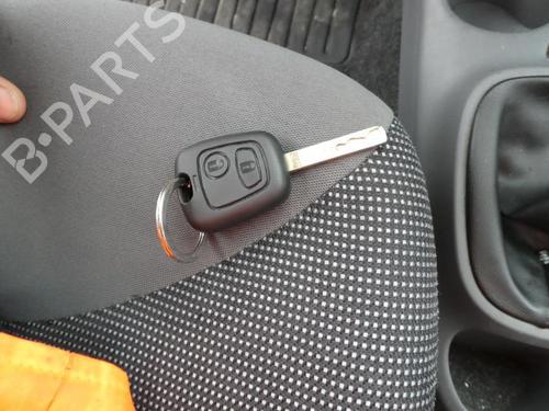 Front right lock PEUGEOT 107 (PM_, PN_) 1.0 | BP20013610C97 