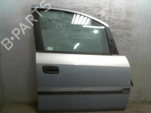 Used Right front door OPEL ZAFIRA A MPV (T98) 2.0 DI 16V (F75) (82 hp) 20003168