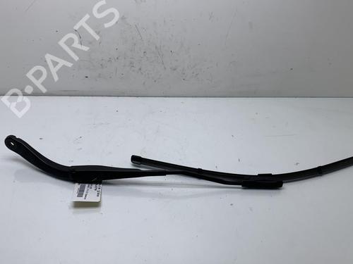 Used Front windshield wiper arm DACIA SANDERO II TCe 90 (B8M1, B8MA, B8AC) (90 hp) 20008267