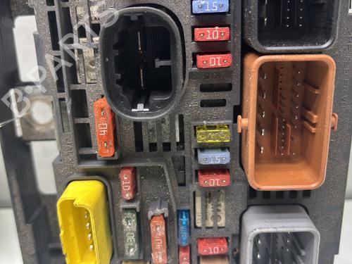 Fuse box CITROËN C4 Picasso I MPV (UD_) 1.6 HDi | BP29841655E1