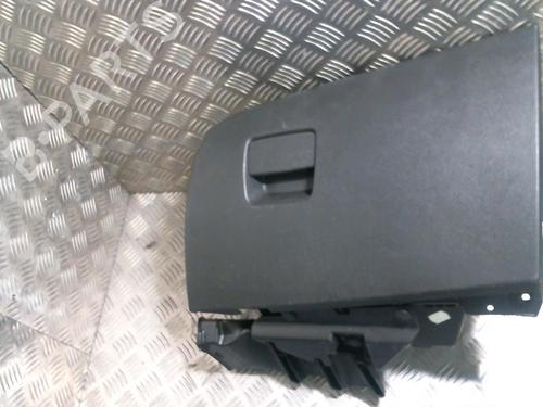 Used Glove box OPEL CROSSLAND X / CROSSLAND (P17, P2QO) 1.2 (75) (110 hp) 20012590