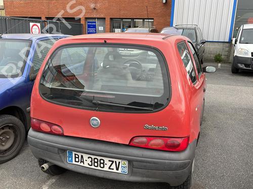 Left front indicator FIAT SEICENTO / 600 (187_) 1.1 (187AXB, 187AXB1A, 187AXC1A02) | BP19972090C32 