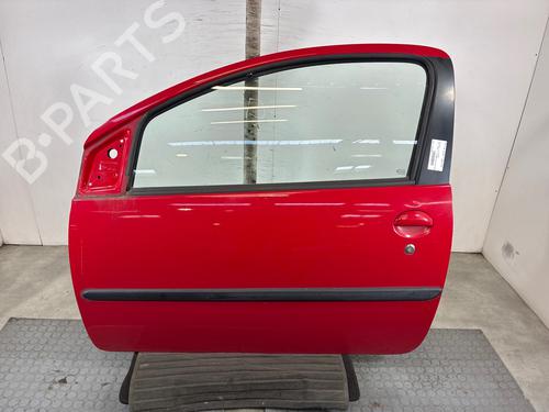 Used Left front door Left front door PEUGEOT 107 (PM_, PN_) 1.0 (68 hp) 39553227 39553227