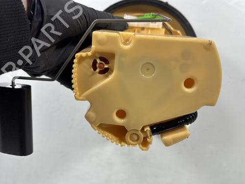 Used Fuel pump Fuel pump PEUGEOT 308 II (LB_, LP_, LW_, LH_, L3_) 1.6 HDi / BlueHDi 115 (115 hp) 29940036 29940036