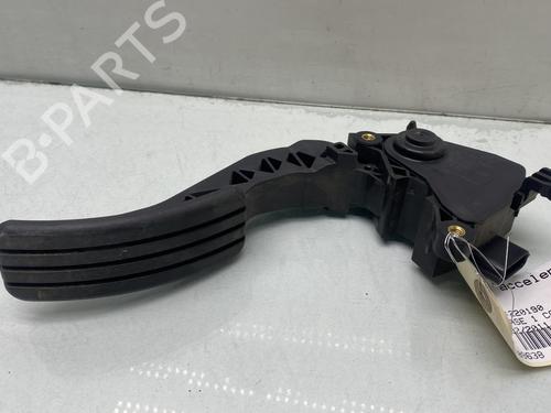 Used Pedal RENAULT MEGANE III Coupe (DZ0/1_) 1.5 dCi (DZ09, DZ0D, DZ1F, DZ1G, DZ14, DZ29) (110 hp) 31379264