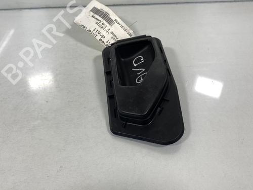 Used Front right interior door handle PEUGEOT 306 Hatchback (7A, 7C, N3, N5) [1993-2003]  20000172