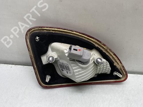 Achterlicht kofferdeksel achterklep links RENAULT TWINGO II (CN0_) 1.5 dCi 75 | BP30464227C79