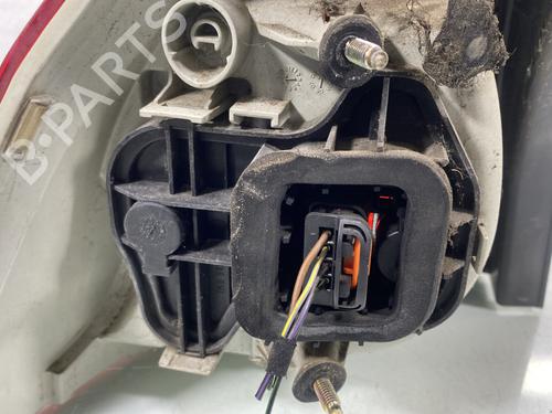 Right taillight VW GOLF V (1K1) 1.6 FSI | BP27663005C35 