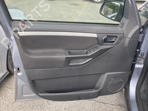 Left front fog light OPEL MERIVA A MPV (X03) 1.4 16V Twinport LPG (E75) | BP28127251C30 