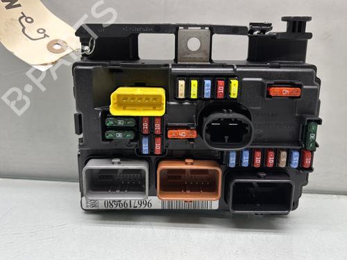 Used Fuse box CITROËN DS3 (SA_) 1.6 HDi 90 (92 hp) 29841498