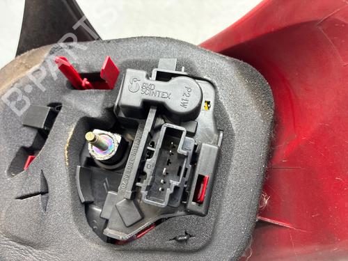 Used Left taillight Left taillight 37249737 37249737