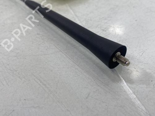 antennabase-citroen-c4-cactus-2014-29897801 main image