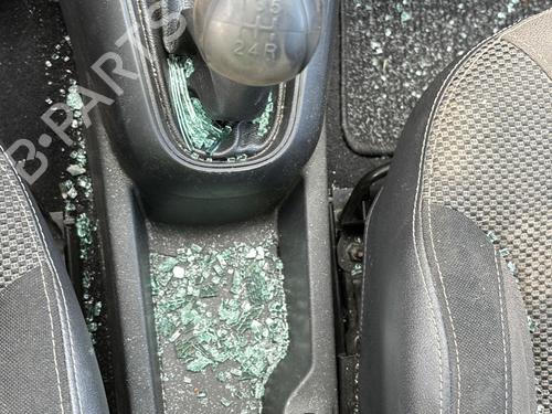 Fuse box CITROËN C3 II (SC_) 1.6 HDi | BP31646802E1  - Image 25