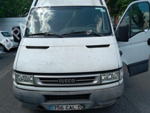 Left headlight IVECO DAILY III Van 29 L 10 V (ALJA43A2, ALJA42A2, ALJA41A2) | BP25709223C28 