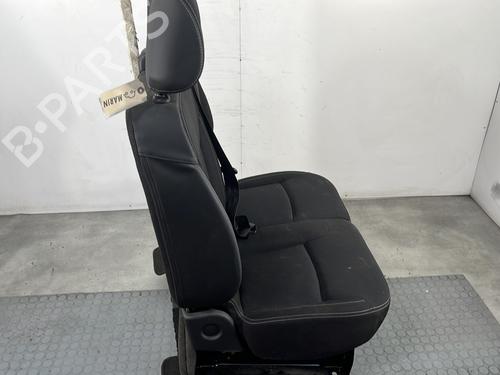 Used Right front seat Right front seat RENAULT TRAFIC III Van (FG_) 2.0 dCi 145 (FGML) (145 hp) 31905959 31905959