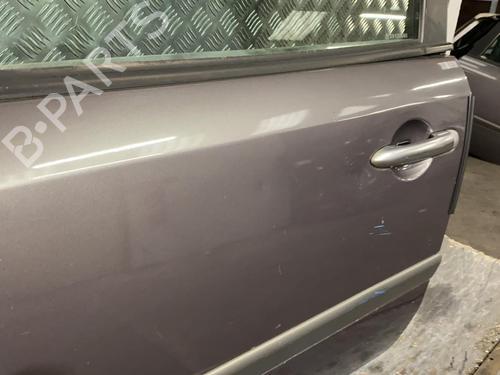 Used Left front door RENAULT LAGUNA II (BG0/1_) 1.9 dCi (BG08, BG0G) (120 hp) 21955596